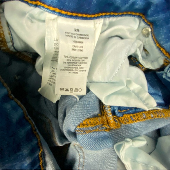 Women’s distressed dydndm and Kate jeans - Picture 10 of 11